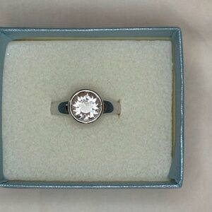 Touchstone Crystal by Swarovski BLISS ring size 9 rhodium w/white crystal BNIB